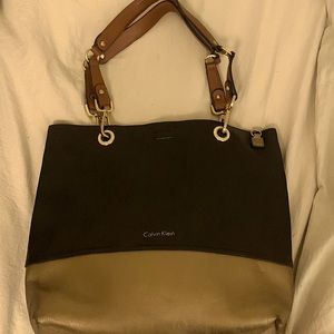 Calvin Klein Shoulder Bag